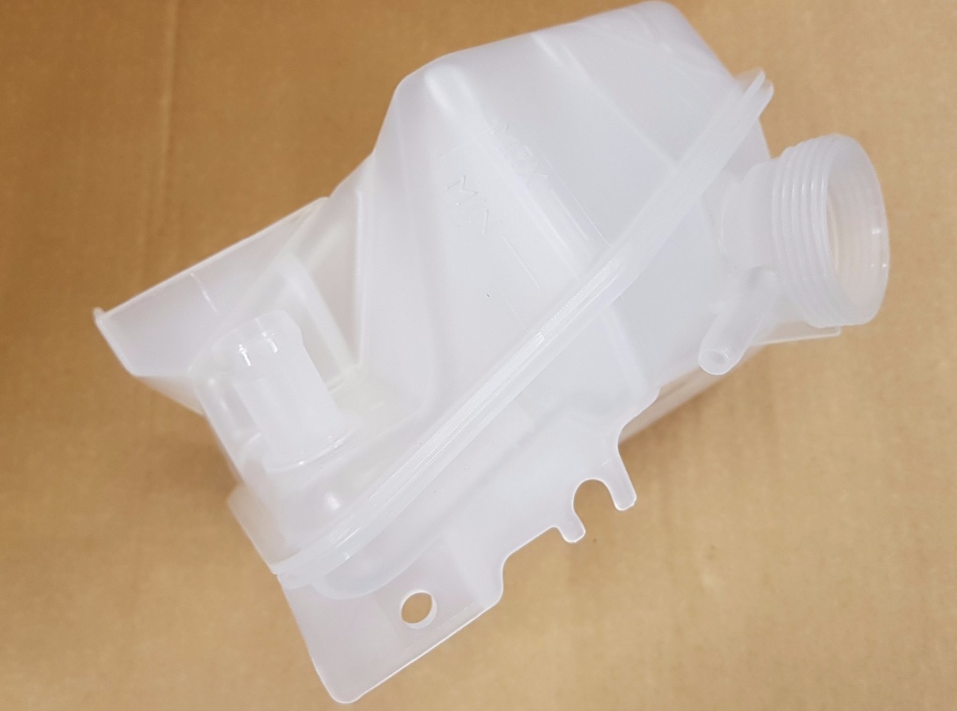 Plastic welded expansion tank